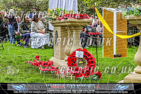 TW2609-2403_LOGO_ON_PHOTO