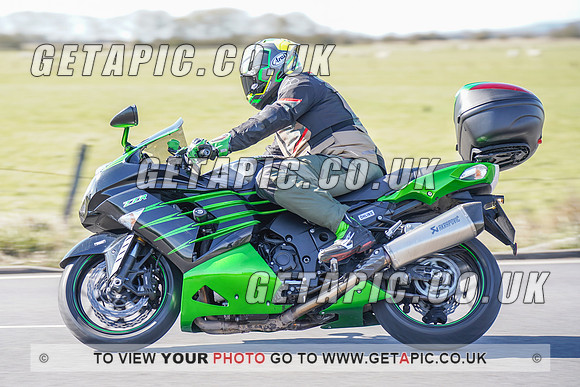 RS2204_1115