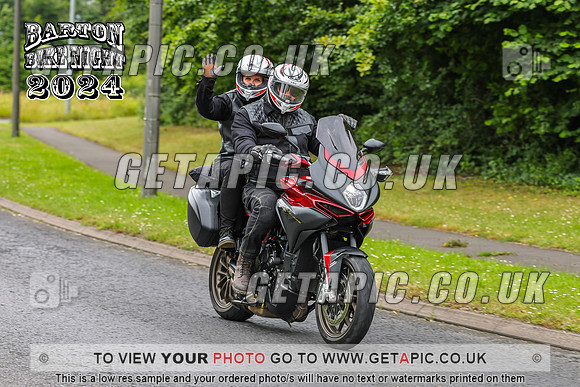 PR2407-195_LOGO_ON_PHOTO