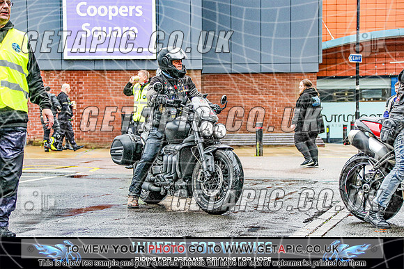 TW2609-1222_LOGO_ON_PHOTO