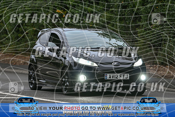 KS2609-0056_LOGO_ON_PHOTO