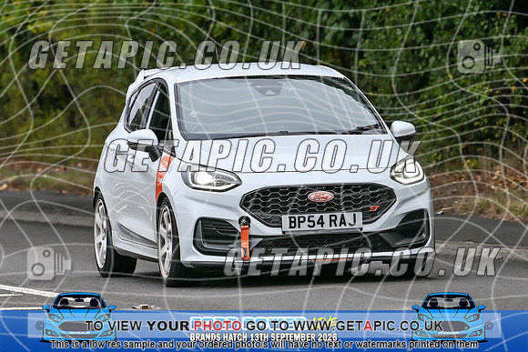 KS2609-0413_LOGO_ON_PHOTO