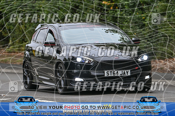 KS2609-0468_LOGO_ON_PHOTO