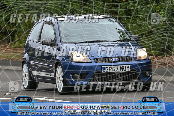 KS2609-2147_LOGO_ON_PHOTO