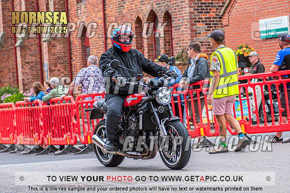 TW2508-1094_LOGO_ON_PHOTO