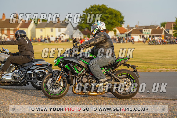 RS2207_9209