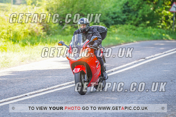 RS2205_16337