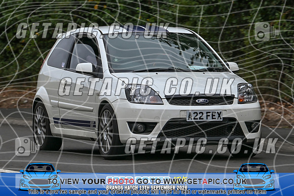 KS2609-0629_LOGO_ON_PHOTO