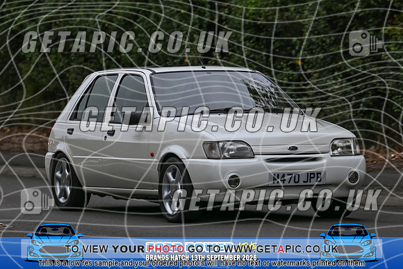 KS2609-0592_LOGO_ON_PHOTO