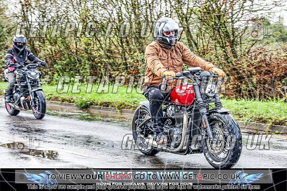TW2609-1370_LOGO_ON_PHOTO