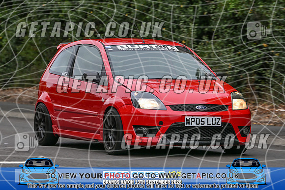 KS2609-0625_LOGO_ON_PHOTO