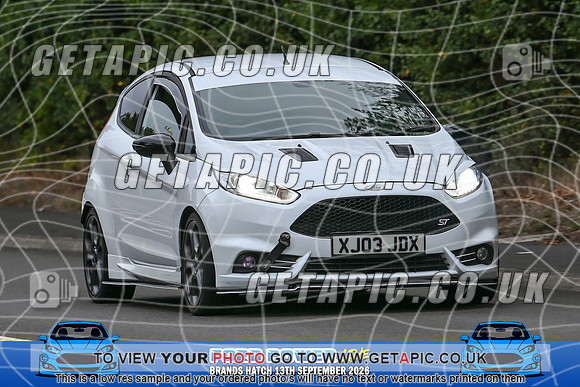 KS2609-0347_LOGO_ON_PHOTO