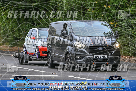 KS2609-0737_LOGO_ON_PHOTO