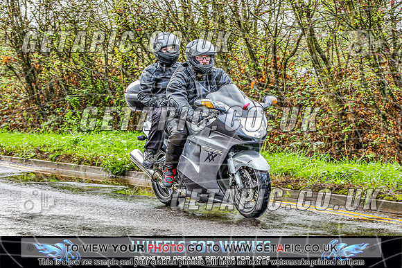 TW2609-1349_LOGO_ON_PHOTO