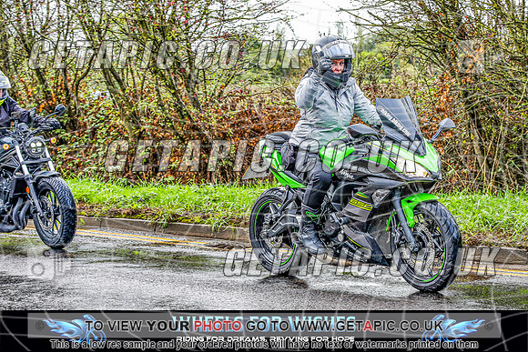 TW2609-1712_LOGO_ON_PHOTO