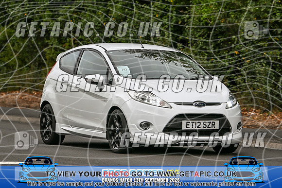 KS2609-0649_LOGO_ON_PHOTO