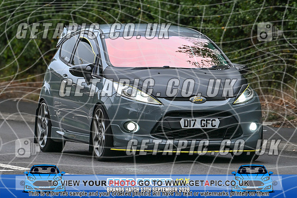 KS2609-0075_LOGO_ON_PHOTO
