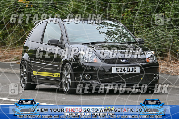 KS2609-1522_LOGO_ON_PHOTO