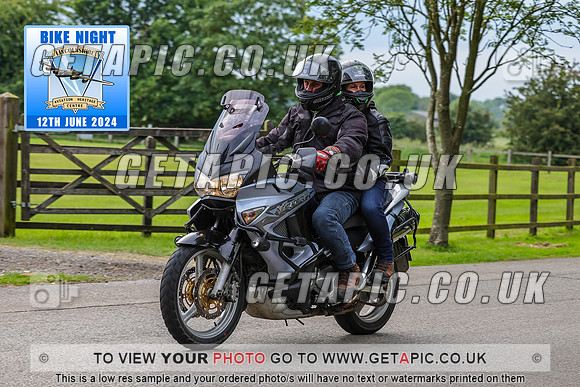 PR2406-09148-C_LOGO_ON_PHOTO