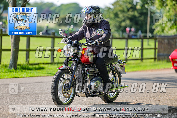 PR2506-02580_LOGO_ON_PHOTO