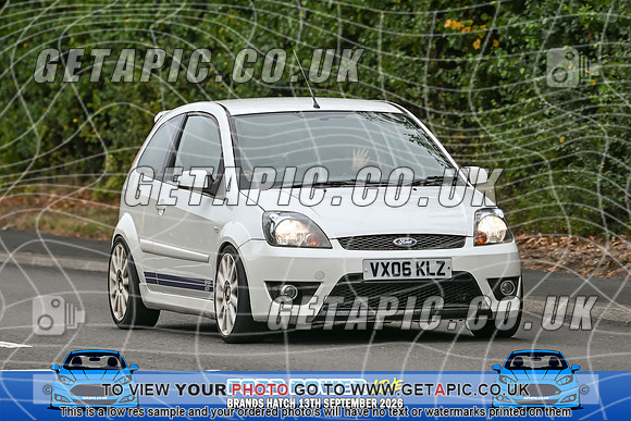 KS2609-1433_LOGO_ON_PHOTO