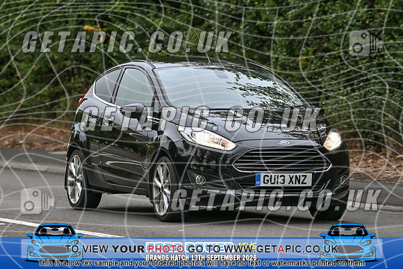 KS2609-0136_LOGO_ON_PHOTO