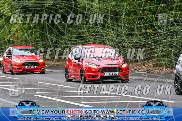 KS2609-0021_LOGO_ON_PHOTO