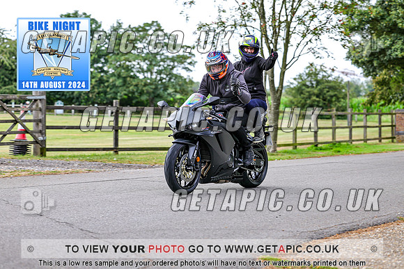 PR2408-04999_LOGO_ON_PHOTO