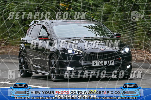 KS2609-0469_LOGO_ON_PHOTO