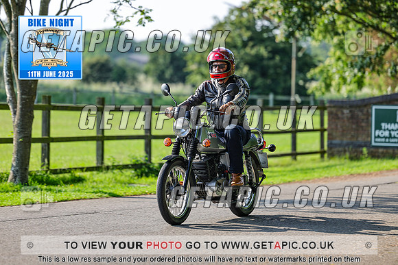 PR2506-03482_LOGO_ON_PHOTO