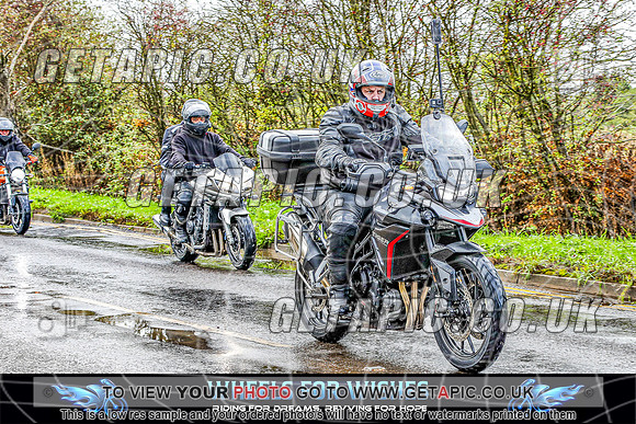 TW2609-1575_LOGO_ON_PHOTO