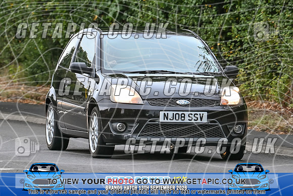 KS2609-0973_LOGO_ON_PHOTO