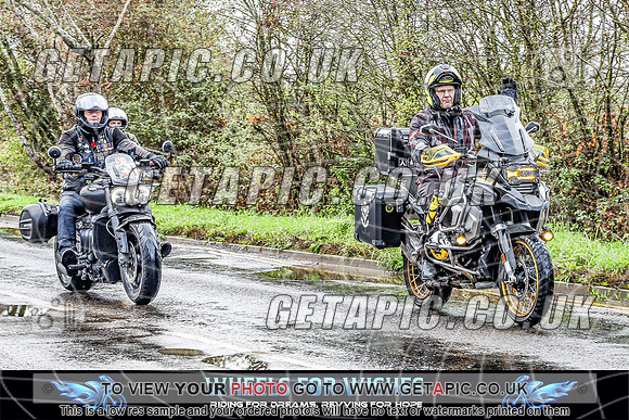 TW2609-1459_LOGO_ON_PHOTO