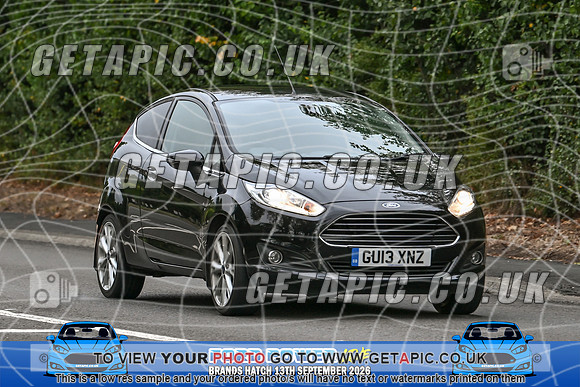 KS2609-0135_LOGO_ON_PHOTO