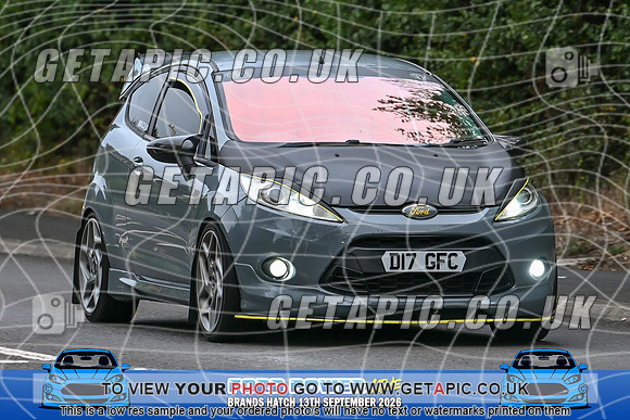 KS2609-0075_LOGO_ON_PHOTO