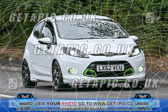 KS2609-0288_LOGO_ON_PHOTO
