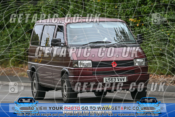 KS2609-2074_LOGO_ON_PHOTO