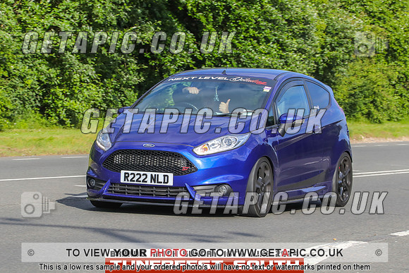 GP2406-13935-C_LOGO_ON_PHOTO