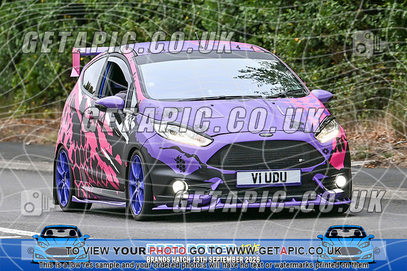 KS2609-0490_LOGO_ON_PHOTO