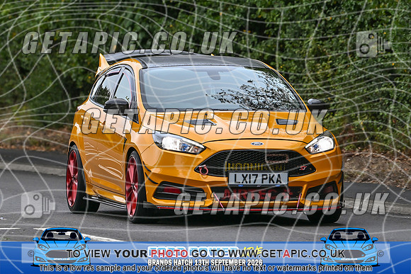 KS2609-0957_LOGO_ON_PHOTO