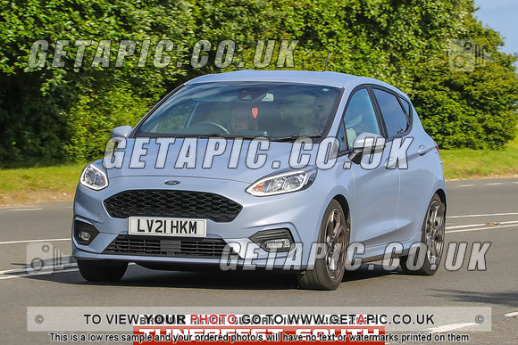 GP2406-13924-C_LOGO_ON_PHOTO