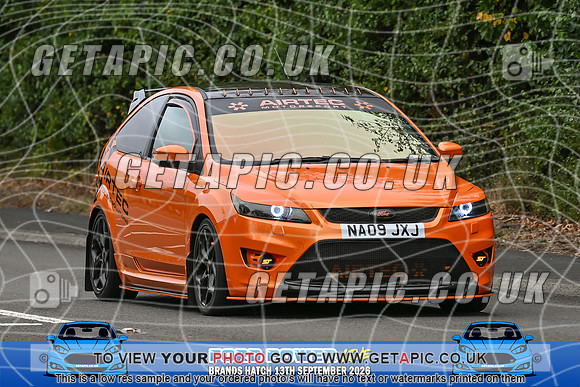 KS2609-1401_LOGO_ON_PHOTO