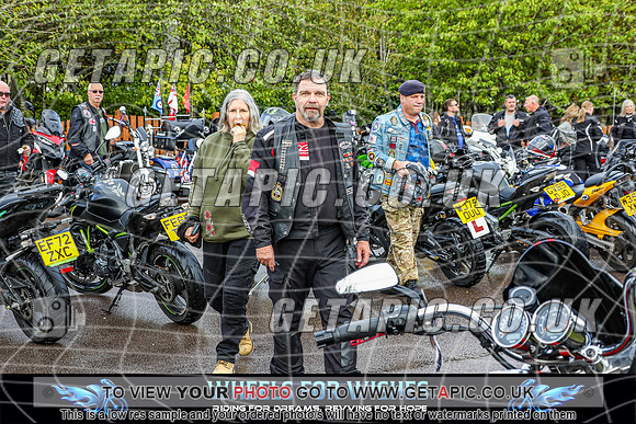 TW2609-2338_LOGO_ON_PHOTO