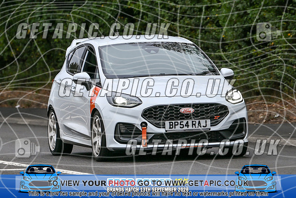 KS2609-0417_LOGO_ON_PHOTO
