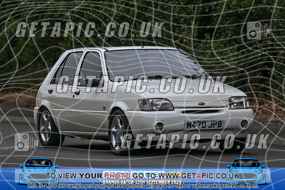 KS2609-0591_LOGO_ON_PHOTO