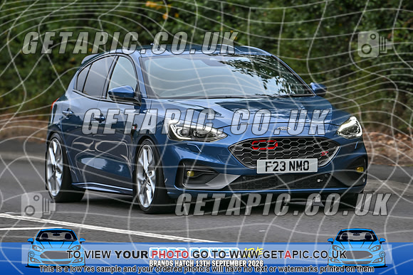 KS2609-0722_LOGO_ON_PHOTO