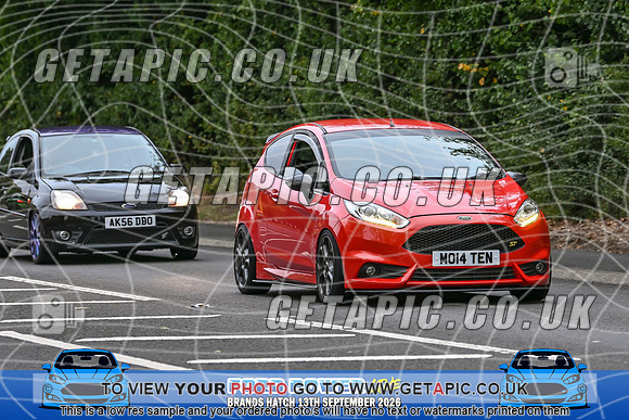 KS2609-0027_LOGO_ON_PHOTO
