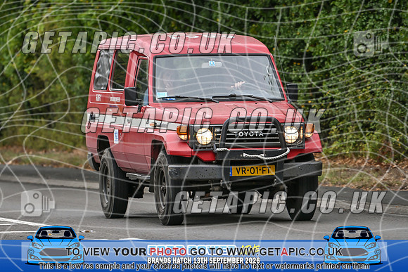 KS2609-2213_LOGO_ON_PHOTO
