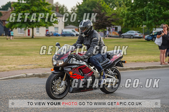RS2207_8815