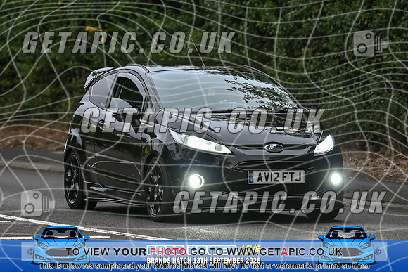 KS2609-0058_LOGO_ON_PHOTO